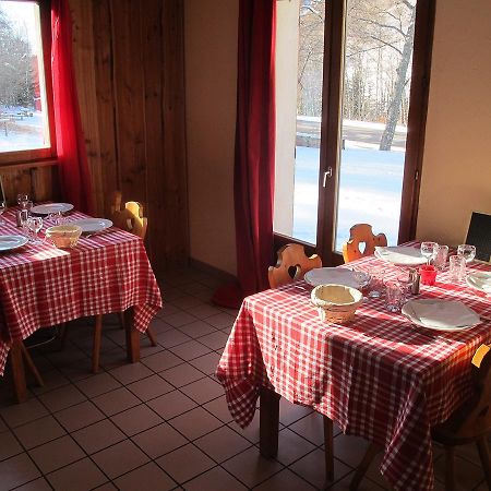 Le Chantelouve Les Bosses Exteriör bild