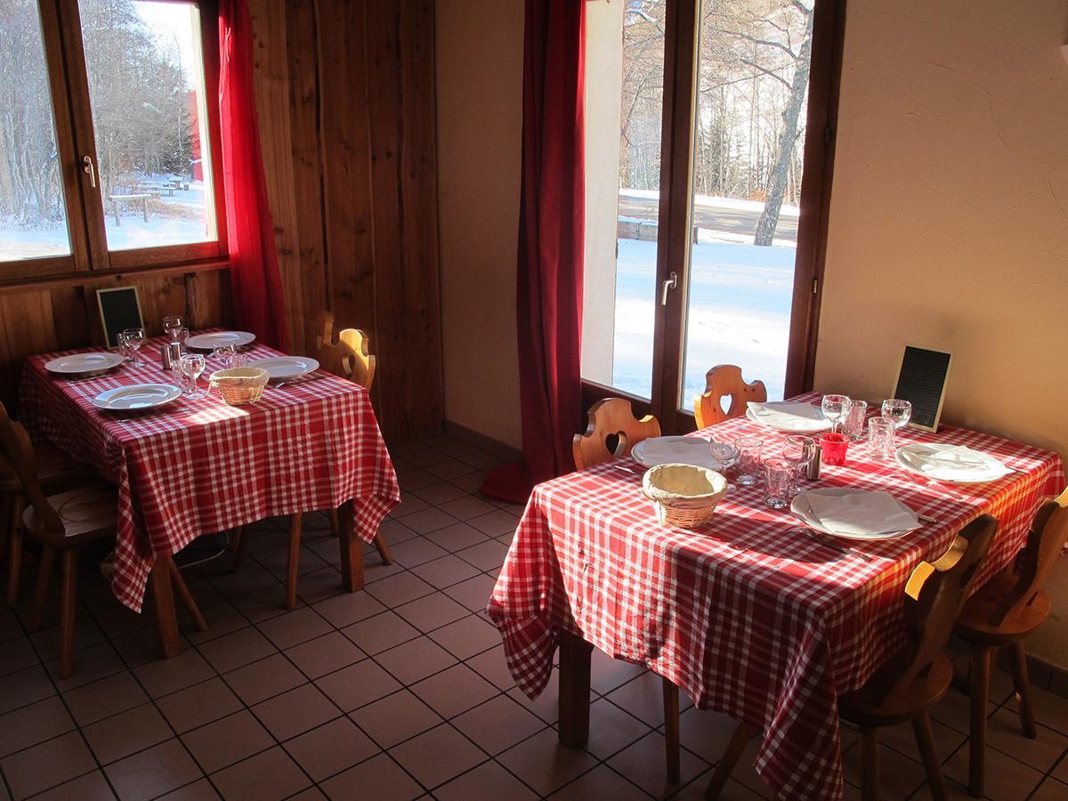 Le Chantelouve Les Bosses Exteriör bild